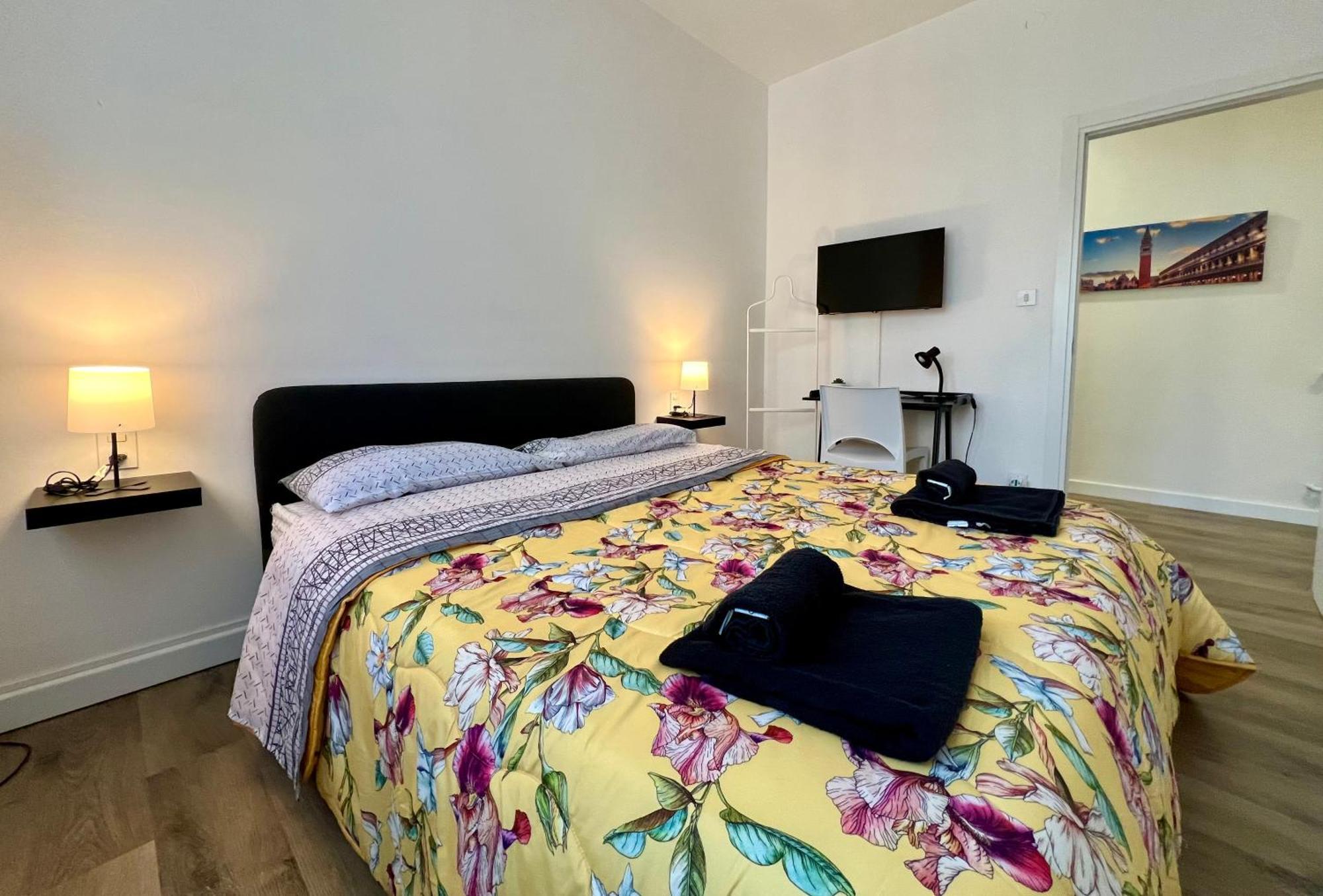 Gabriel House - Parking And Station Appartement *